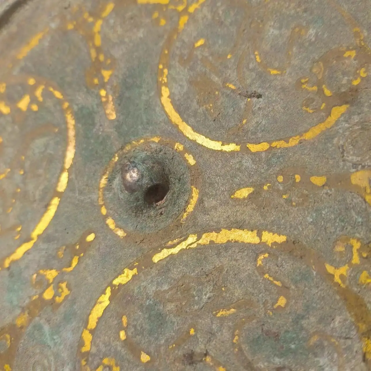 1pcs/lot Millennium Bronze Mirror mottled rust gilt lace well-preserved Collection precious folk-custom private acquisition