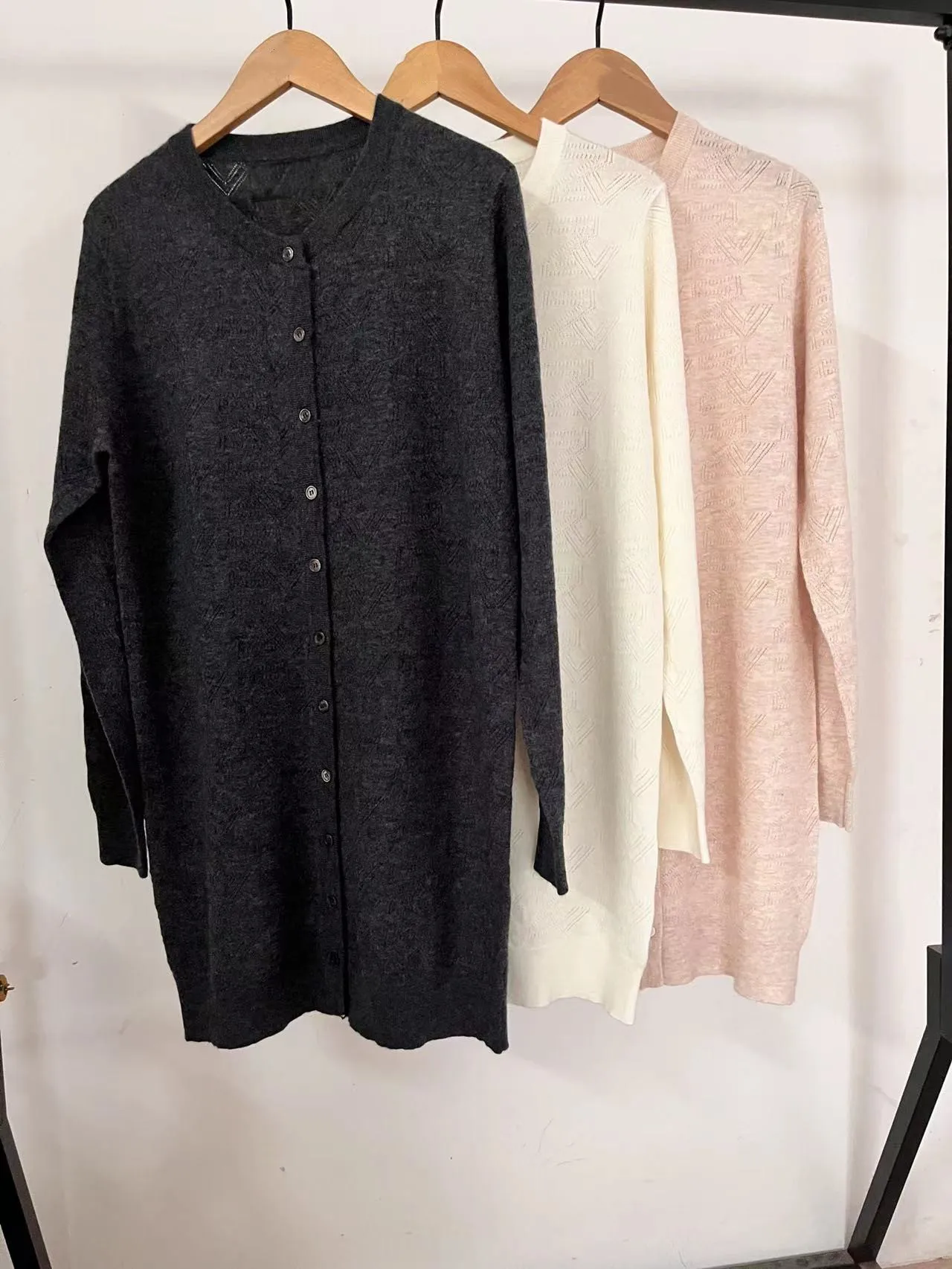 

Women Sweater Letter Holllow Out Straight Loose Knitted Cardigan