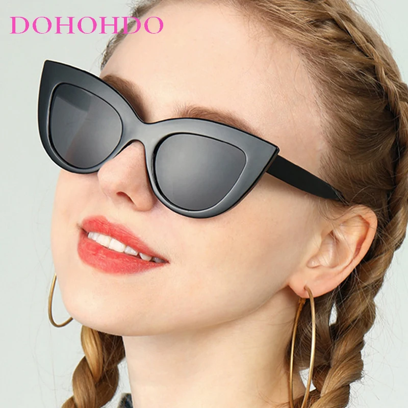 

2023 Vintage Cat Eye Sunglasses Women Retro Brand Cateye Shades Sun Glasses Gradient Mirror Plastic Frame Designer Oculos De Sol