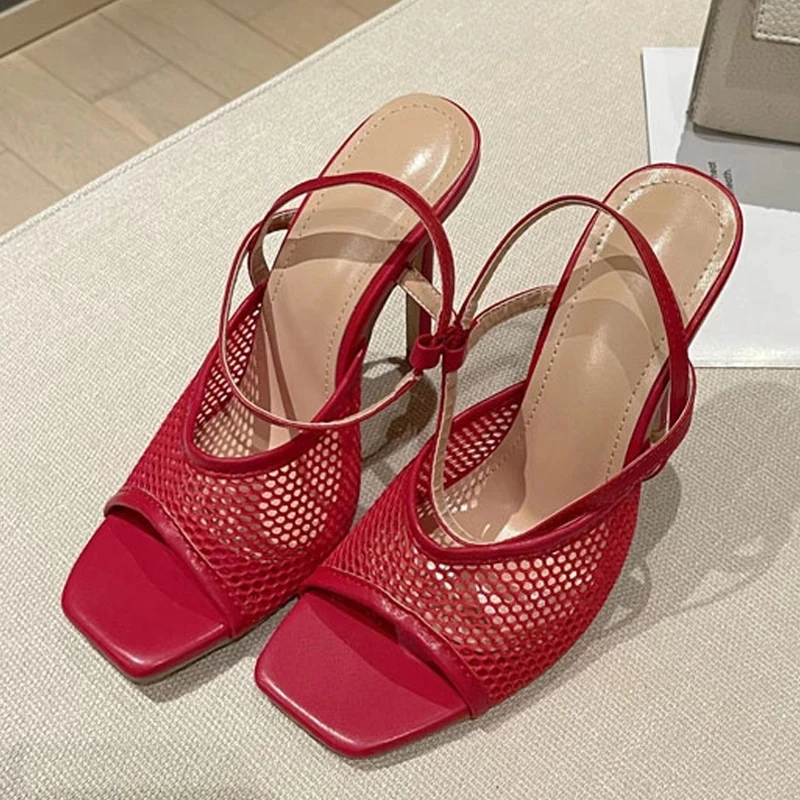 

Женские открытые босоножки с открытым носком, красные сетчатые туфли на тонком каблуке, вечерние туфли, новый стиль, тренд 2022