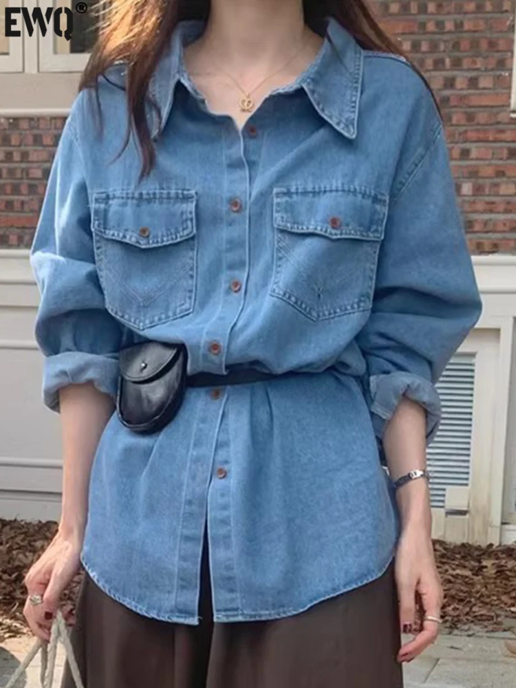 

[EWQ] Long Sleeve Blue Denim Shirt Women Single Breasted Pocket Spliced fashion Loose Blusas Top 2023 Winter Winter New 16U5078