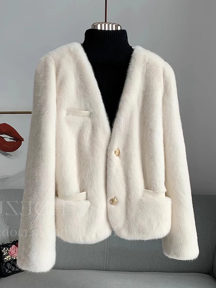 Whole Mink Fashion Young Fur Outerwear Short Female 2024 Winter New Velvet Mink coat Women