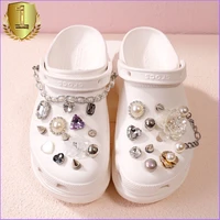 rhinestone rivet croc charms designer metal chains pearl shoe decoration accessories clogs kids women girls gifts charm for jibs