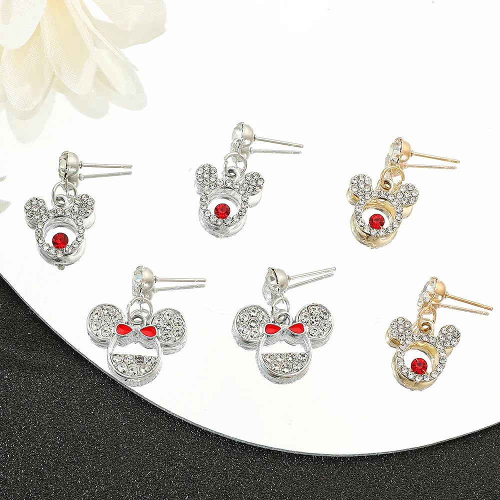 Серьги-подвески женские с кристаллами и Минни Маус