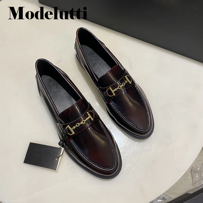 Мокасины женские винтажные из натуральной кожи с металлическим кольцом и