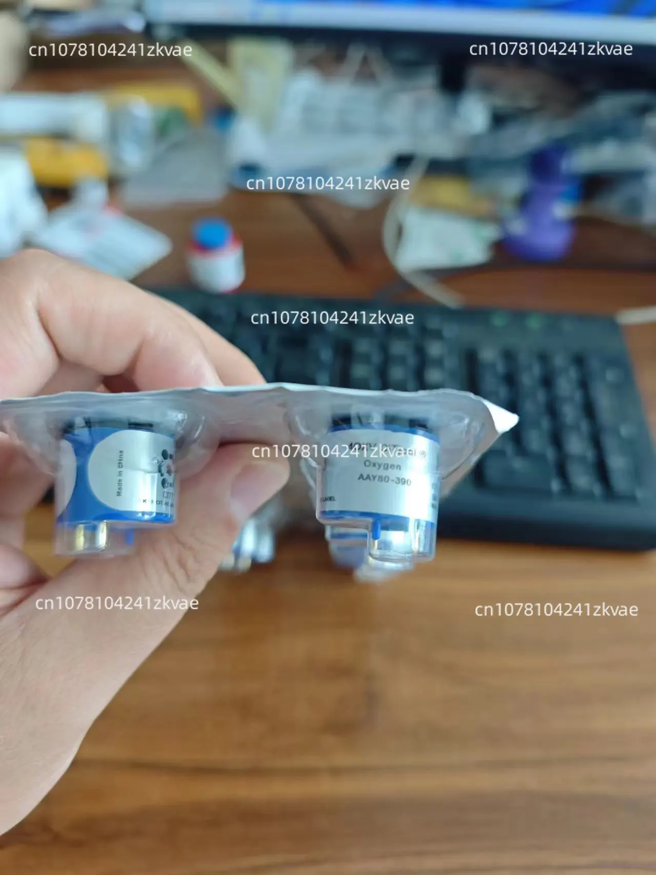 Кислородный датчик AAY80-390R техническое обслуживание приборов 7OXV 2FO 5FO 4OX-V 4O2-GP