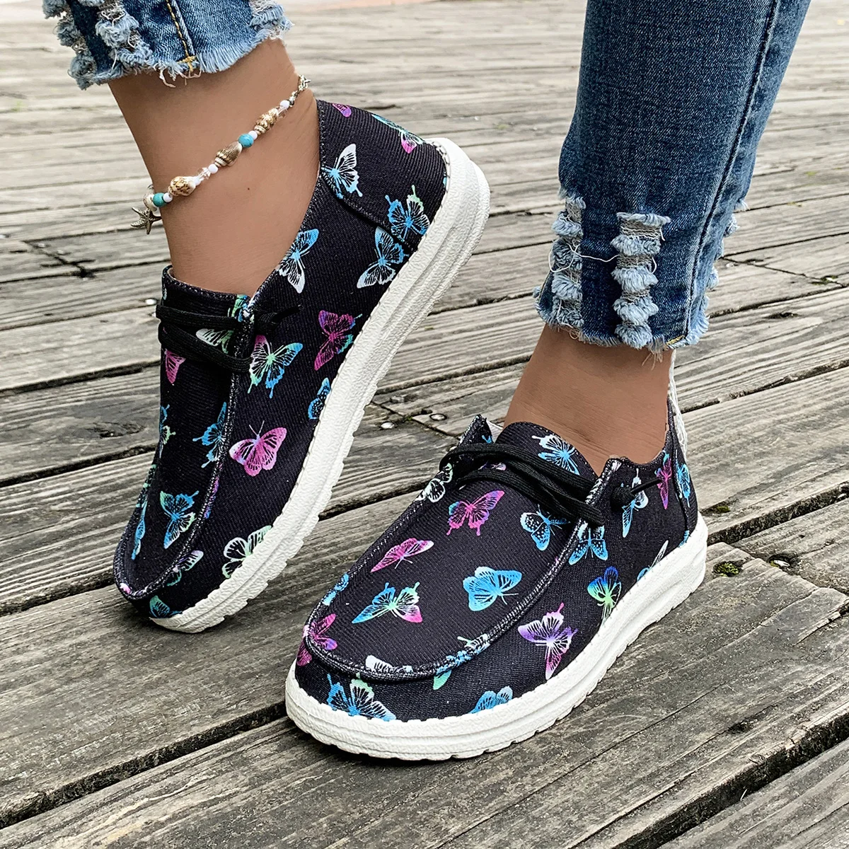 Women Shoes Sneakers Canvas Flats Large Size Women Fashion Vulcanize Shoes Summer Flats Mujer  Casual Shoes