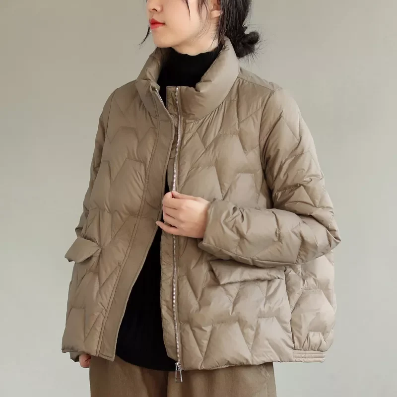 

2023New Ultra Light Down Jacket Winter Women Stand Collar Feather Puffer Coat 90% White Duck Down Parkas Solid Color Outerwear