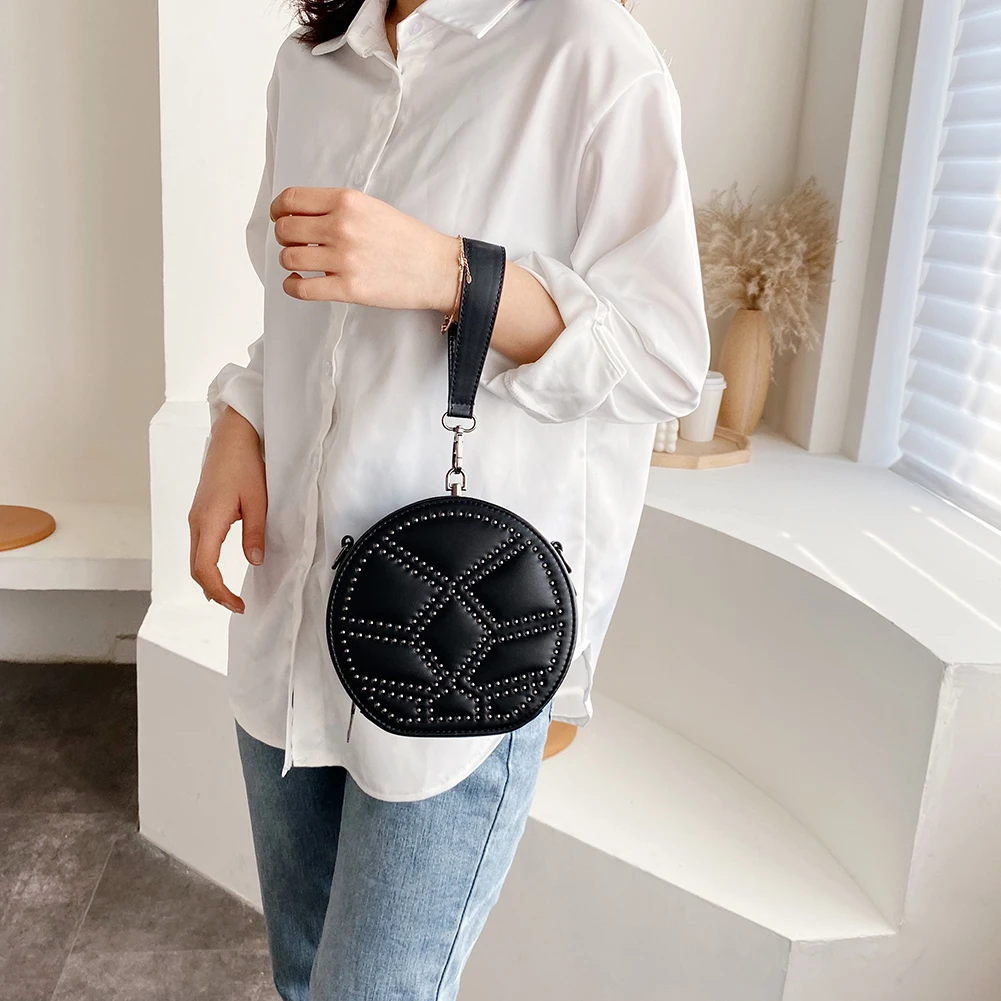 

Women Rivet Shoulder Bag Fashion Small Round PU Leather Classic Durable Female Messenger Ladies Circle Handbag Purse