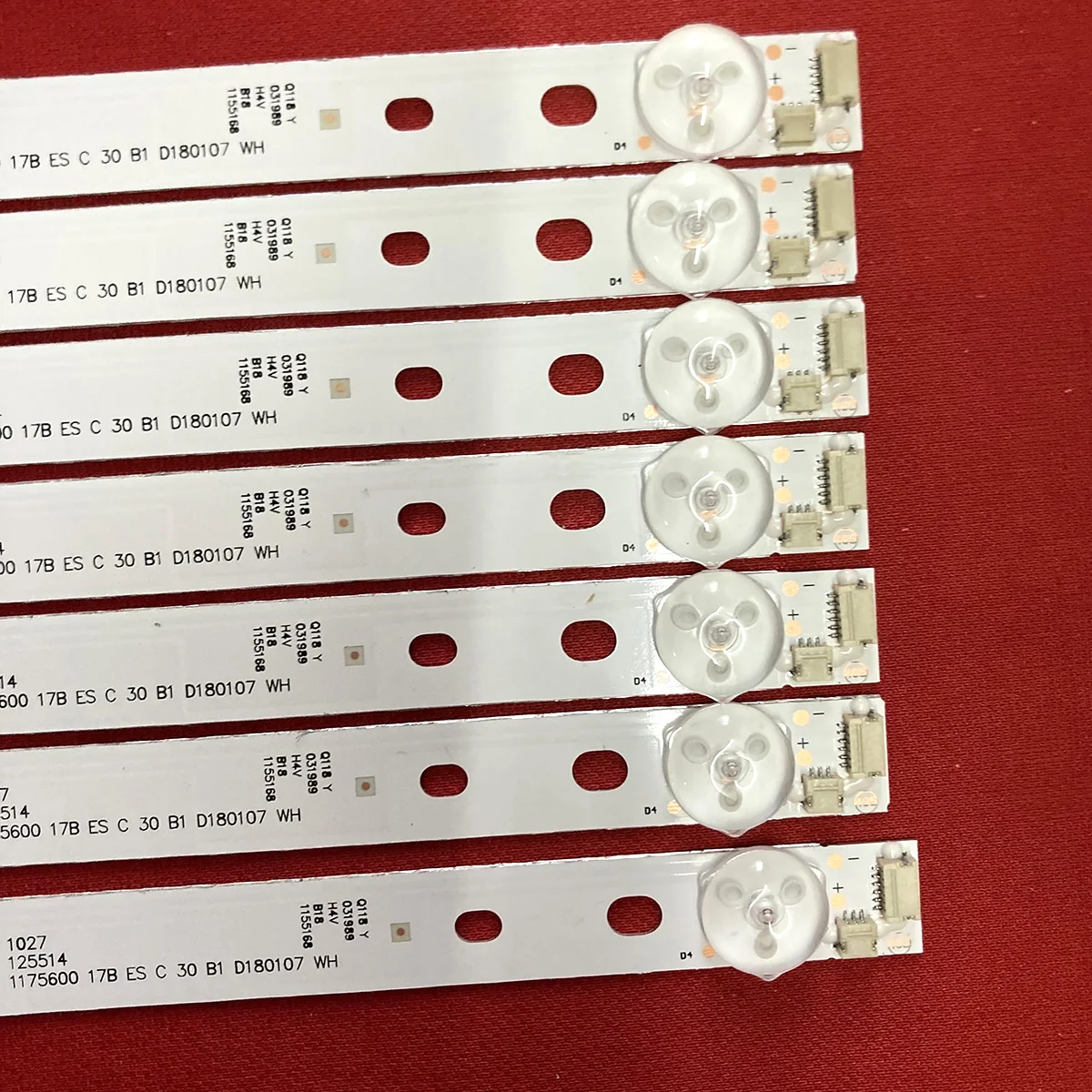 Новая фотолента для SVH420AB2 SVH420AB3 svh420aa7 _ 4LED H43M3000 H43MEC3050 LED43K300U 43H7C 43H7C2