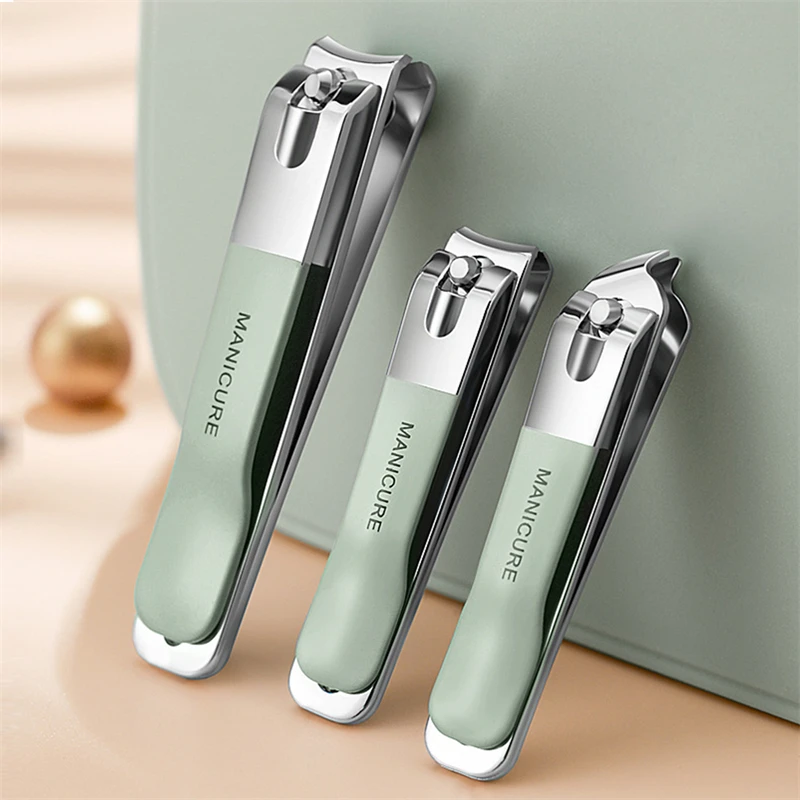 

18 IN 1 Top Quality Professional Stainless Steel Nail Clipper Travel Grooming Kit Manicure & Pedicure Set Personal Care Tools