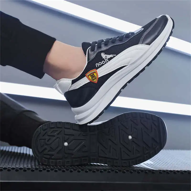 

Outdoors Luxury Brand Sneakers Adult Men Sport Shoes Most Popular Style New Men's Running Sneakers Retro Sports Sneakers Tennis