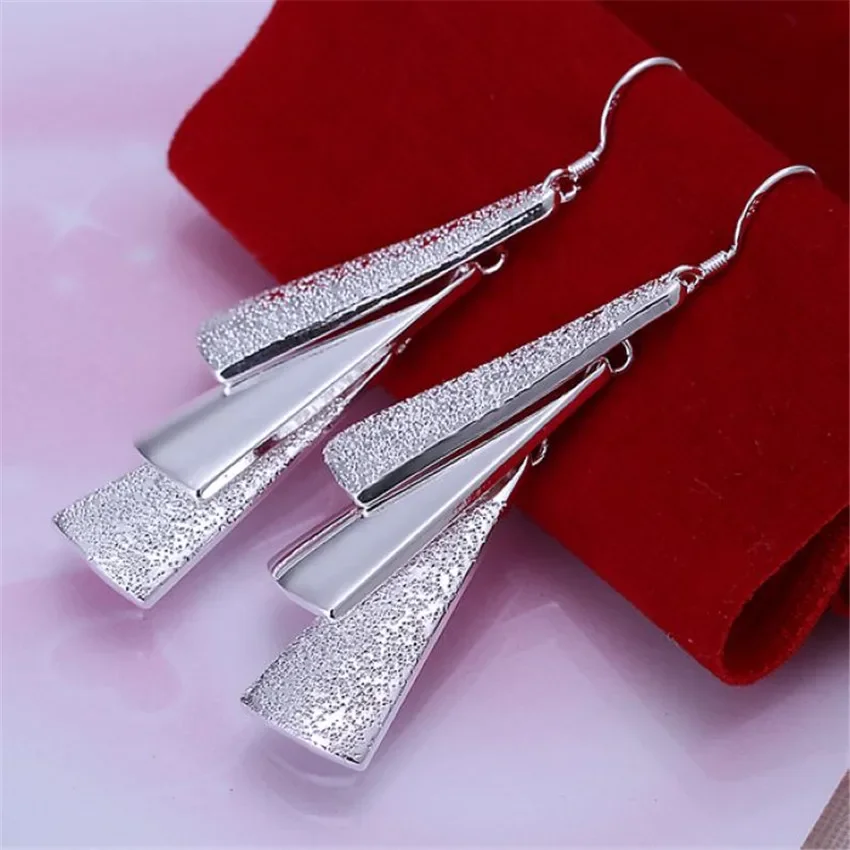 

Retro Triangle Charms Earrings Beautiful Silver Color Jewelry for Women Lady Gift Wedding Party Nice Cute Jewelry