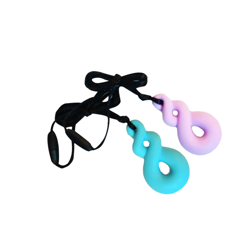 

2pcs Chew Necklace for Boys and Silicone Teething Necklace Pendants for Mom to Wear Chewy Jewelry Toys for Sensory teether