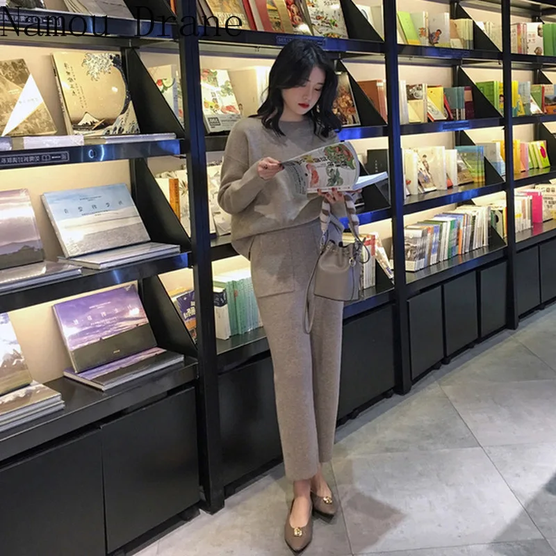 Женский вязаный комплект из 2 предметов топ и брюки