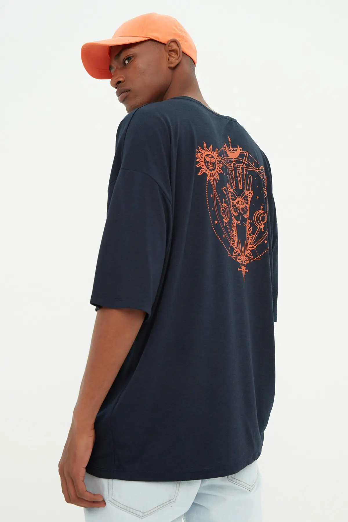 

Men's Oversize Fit Cycling Neck Short-Sleeve Printed T-Shirt TMNSS22TS0154