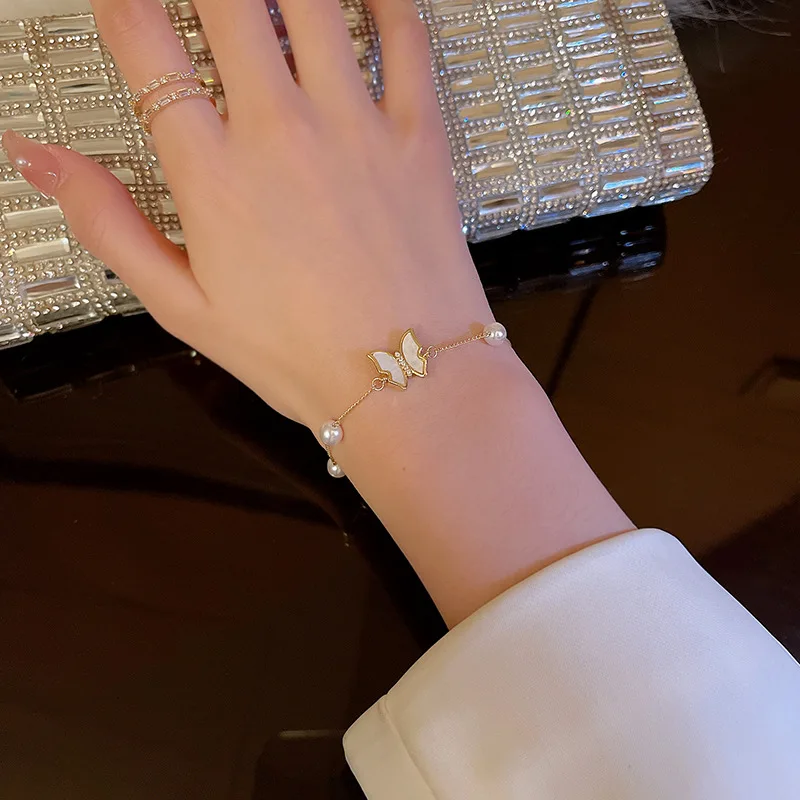 New in Style Butterfly Charm Bracelet - Faux Pearls Chain Bracelet for Girls Women Gold Filled Butterfly Anklet Lucky Gift for M