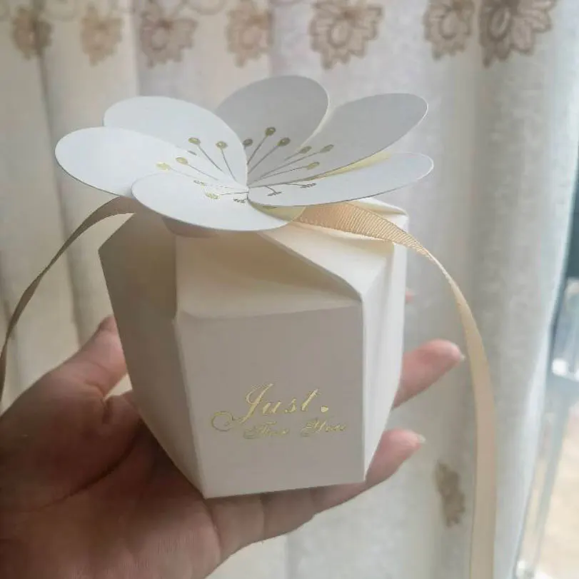 Картонные лепестковые коробки для конфет RMTPT, 100 штук