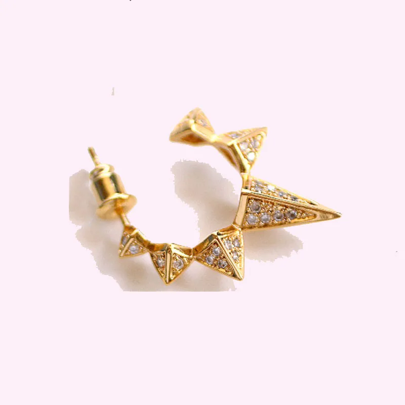 

Роскошные серьги-гвоздики в стиле ретро с шипами в виде ивы для женщин, богемное украшение для пирсинга, женские серьги в стиле Ins, одинаковы...