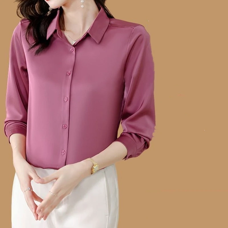 Новая молодежная универсальная блузка с воротником-поло на весну и осень