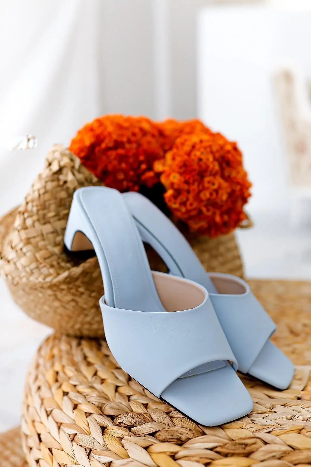 

Women's Pastel Blue Low Slippers