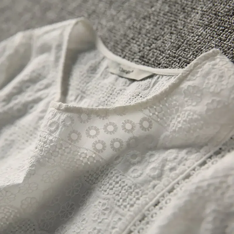 Белая ажурная вышитая рубашка для женщин корейская мода хлопковые блузки с