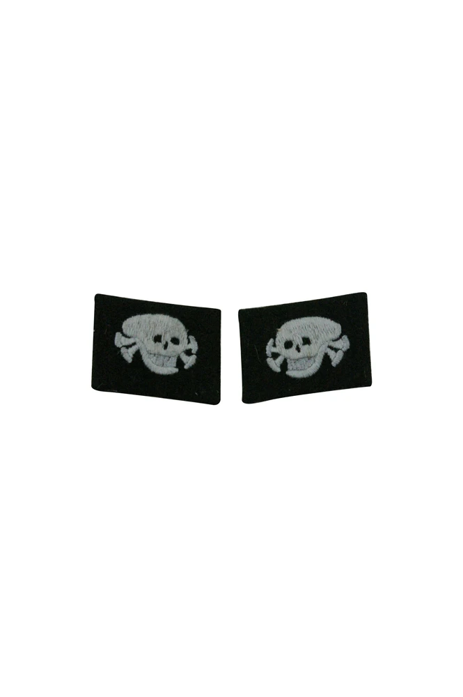 

GIOE-048 WWII German Elite 3rd Pz.Div. Totenkopf EM/NCO collar tabs