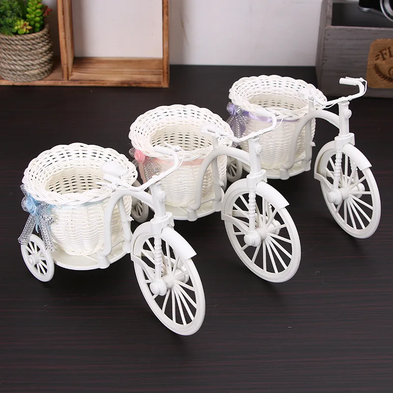 

1PCS 26*16*12cm White Tricycle Bike Design Flower Basket Container For DIY Plastic Flower Plant Home Weddding Decoration