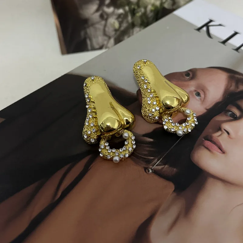 Французские ретро нишевые индивидуальные трехмерные серьги с бриллиантами в