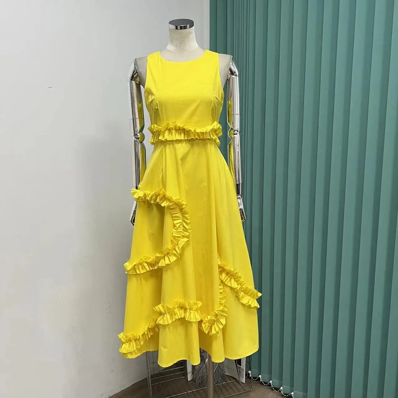 

022 new heavy industry flounces designer temperament cotton vest dress