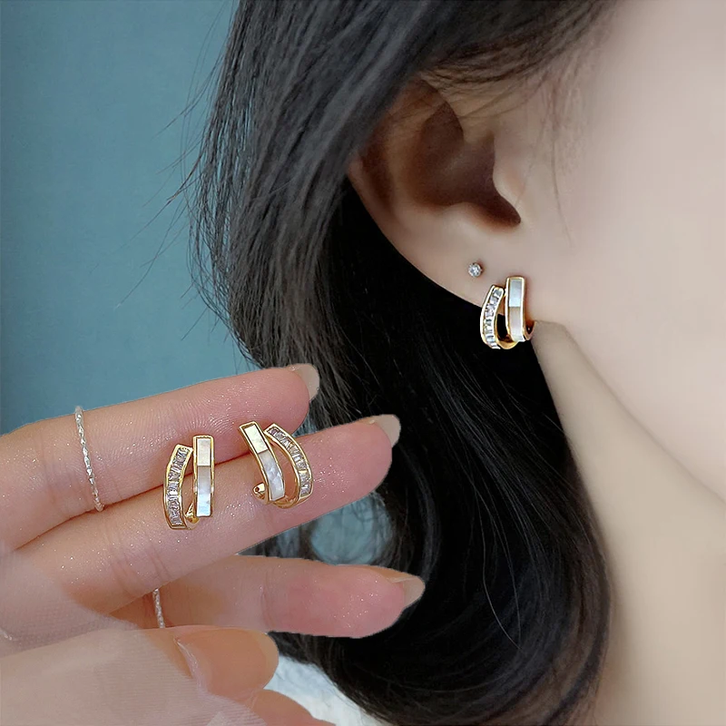 

Trend Round Ladies Small Earring Rhinestones Fashion Luxury Wedding Engagement Jewelry Romantic Girls Daily Wear Fine Earrings