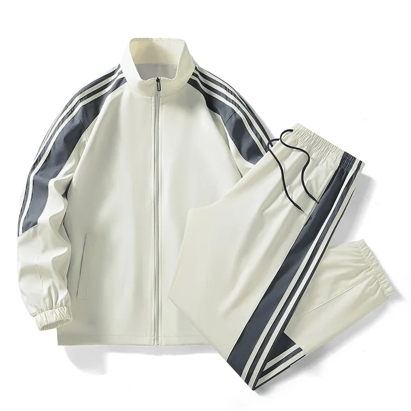 Спортивный костюм мужской