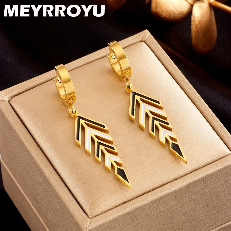 

MEYRROYU 316L Stainless Steel Vintage Black White Leaves Pendant Statement Drop Earrings For Women Party Gift Brinco Bijoux