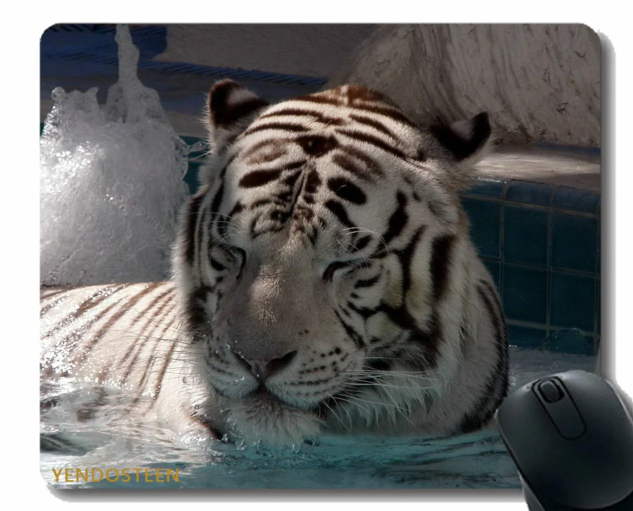 Игровой коврик для мыши под заказ тигр лежащий большой кот купается 91868 коврики