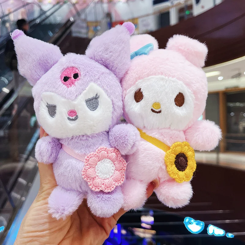 

Kawaii Sanrio брелок аниме Hello Kitty Kuromi брелок с цветочным орнаментом Милый мой Мелодия помпон пурин Подвеска Брелки для детей плюшевые игрушки