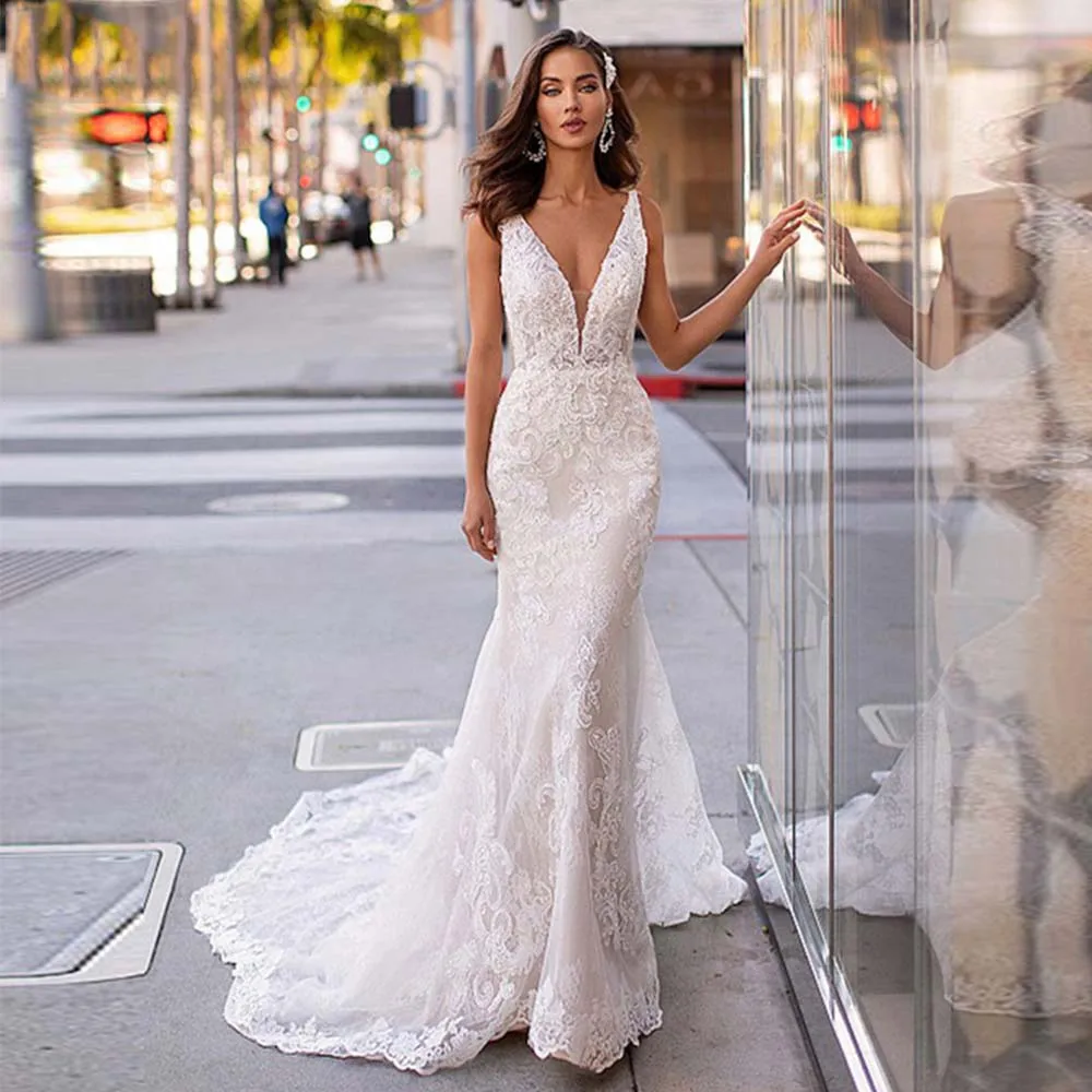 

Sexy Wedding Dresses Sleeveless Mermaid Lace Appliqued Beach Bridal Gowns Deep V-Neck Button 2022 Bride Dress Vestidos De Novia