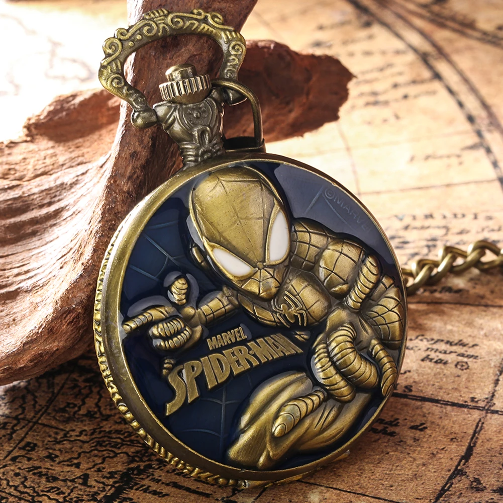Reloj de bolsillo de la famosa película, colgante de cuarzo con diseño en relieve de araña humana, número árabe, reloj coleccionable, regalo