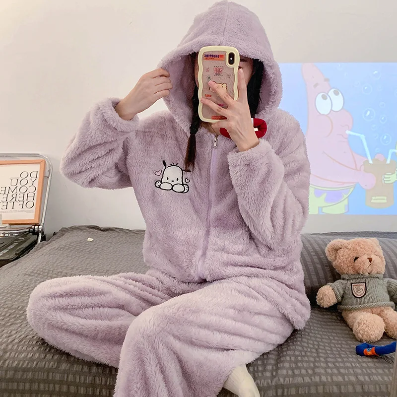 

Kawaii Sanrio пижамы понравико Мультфильм Аниме пижамы из двух частей женщины теплая фланелевая с капюшоном молния осень зима Домашняя одежда на...