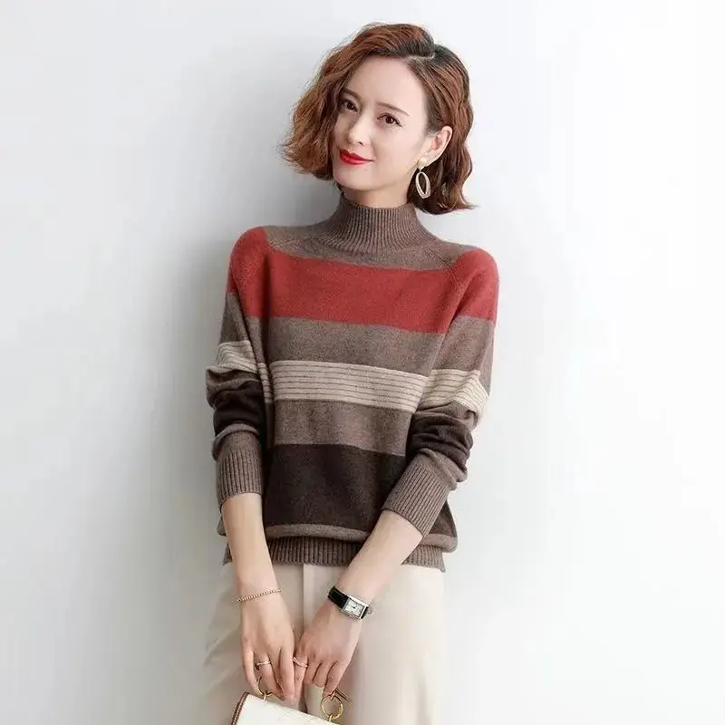 Женский трикотажный свитер в полоску Свободный пуловер с длинным рукавом и