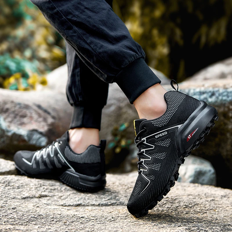 New Outdoor Sports Hiking Shoes Men Breathable Trekking Trail Sneaker Cushioning Non-slip Climbing Male Sneakers Big Size 40-47