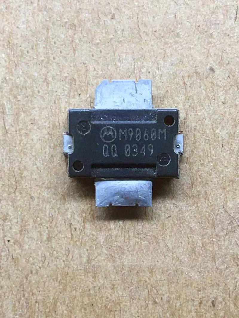 MRF9060MR1 MRF9060MBR1 M9060M T0-270 945MHZ 60W