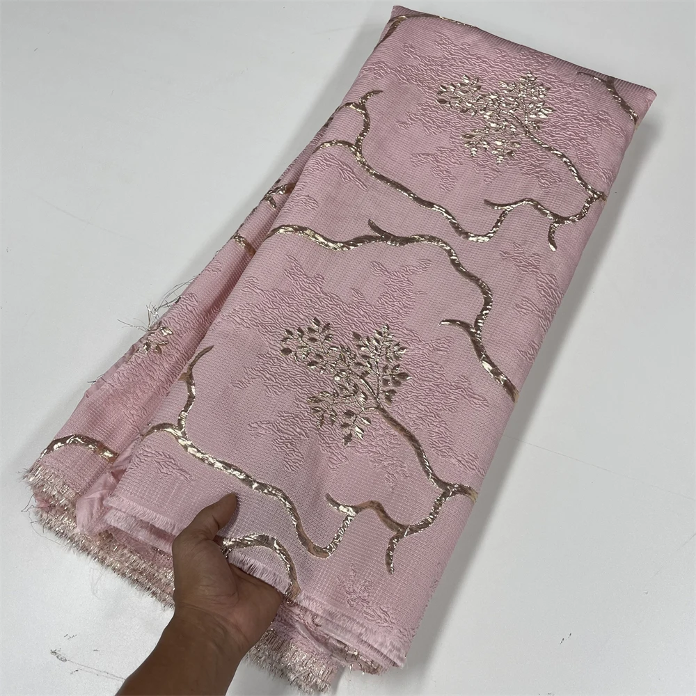 Рисунок 4 - Фатиновая кружевная ткань 2023