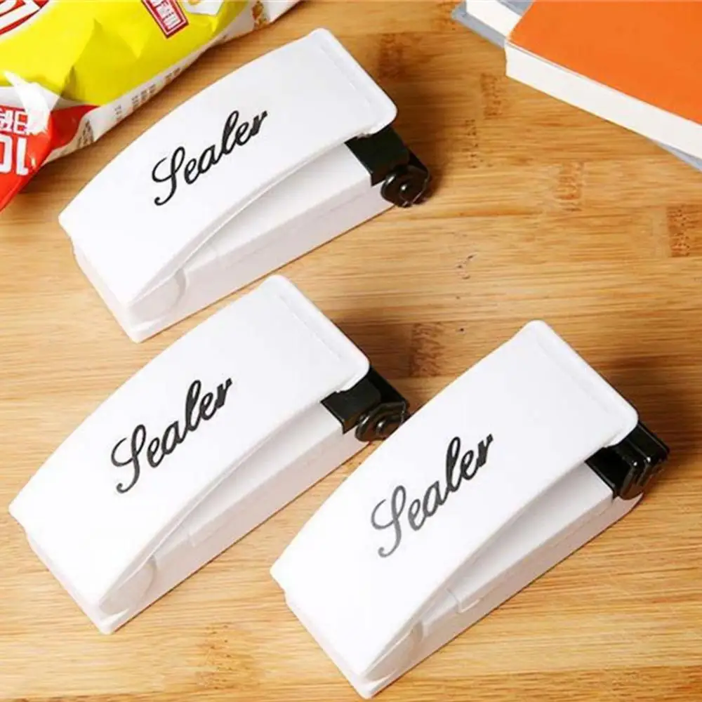 

Portable Snack Sealing Clip For Products Plastic-envelop Machine Storage Bag Clip Kitchen Gadgets Mini Sealing Storage Machine