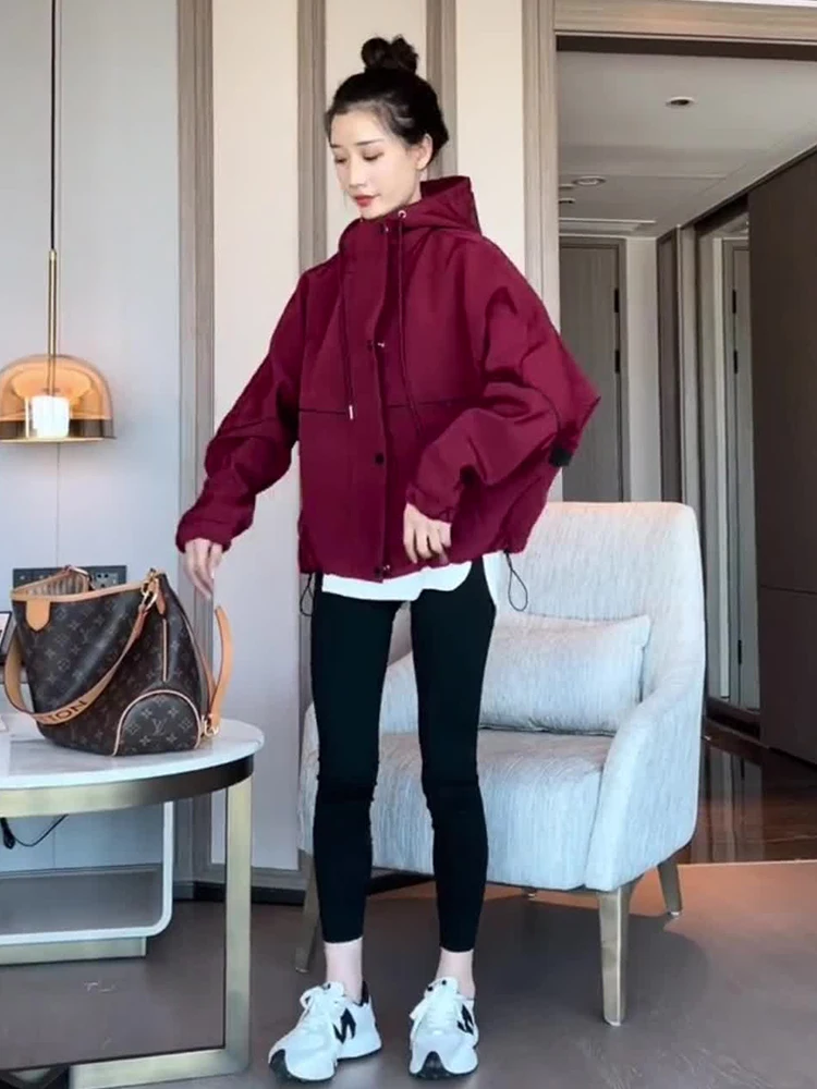 Популярный тренчкот в этом году верхняя одежда женская маленькая