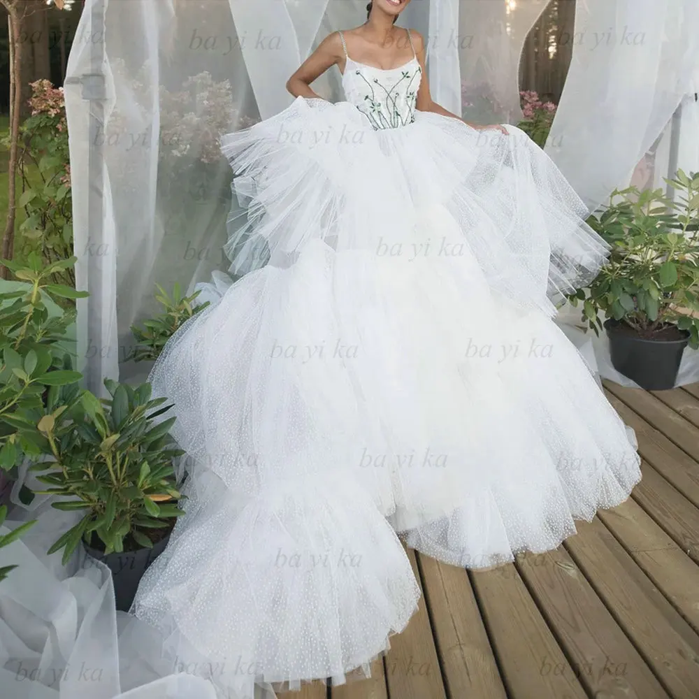 

BAYIKA Luxury Beading Dubai Tiered Tulle Marry Wedding Dresses Vestido de novia Spaghetti Straps Ball Bride Gowns Robe de mariee