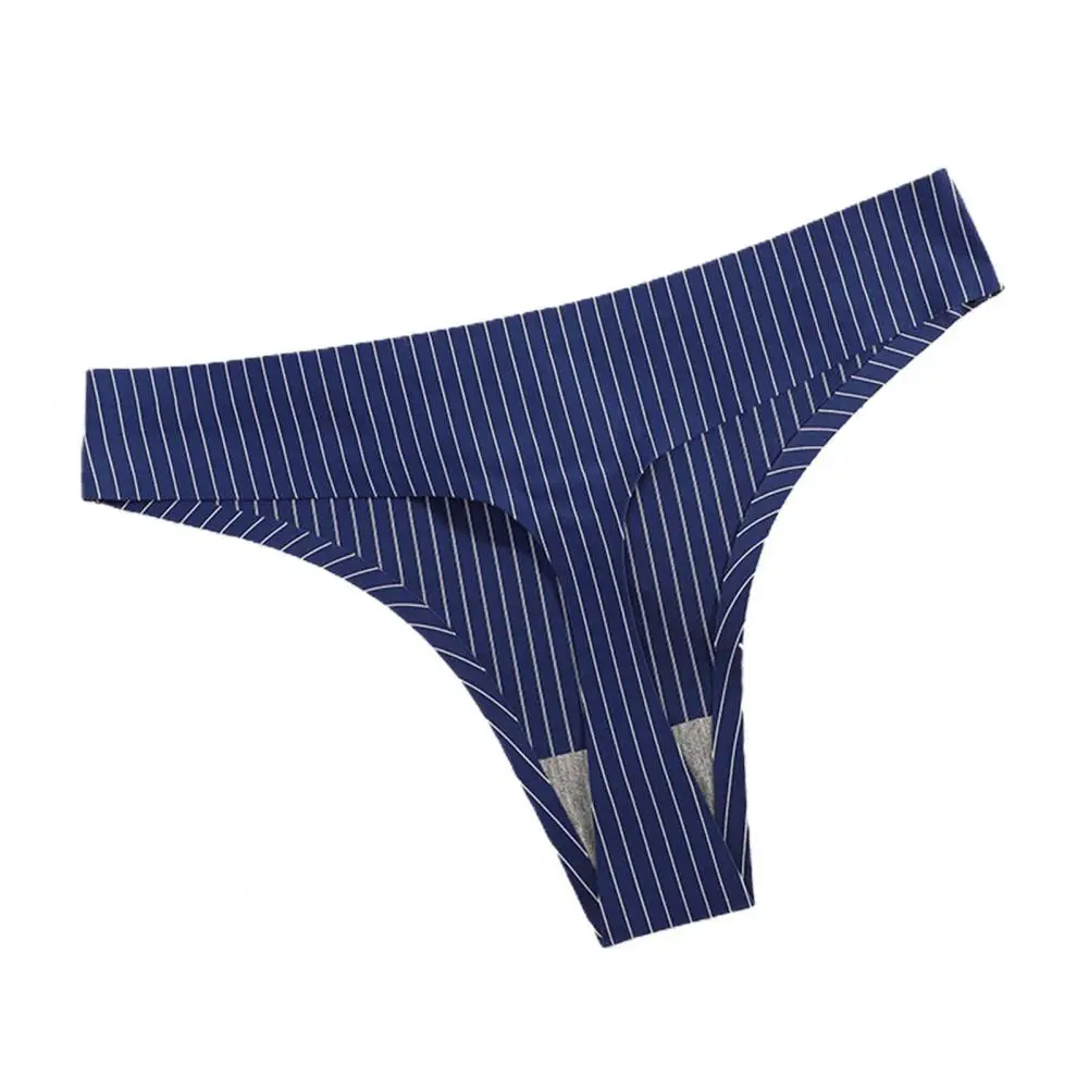 Женские трусики мягкие эластичные не оставляющие следов