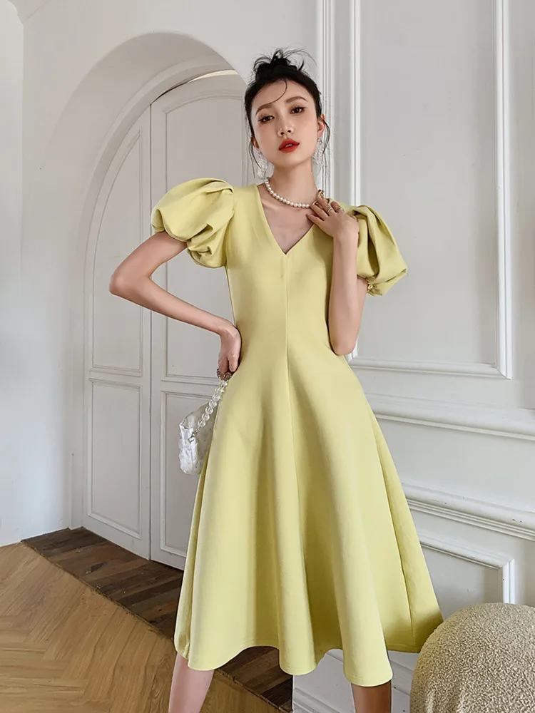

Yellow Puff Sleeve Dress For Women V-Neck Solid Color Knee-length A-line Dresses Female Fashion 2022 Spring 2N409