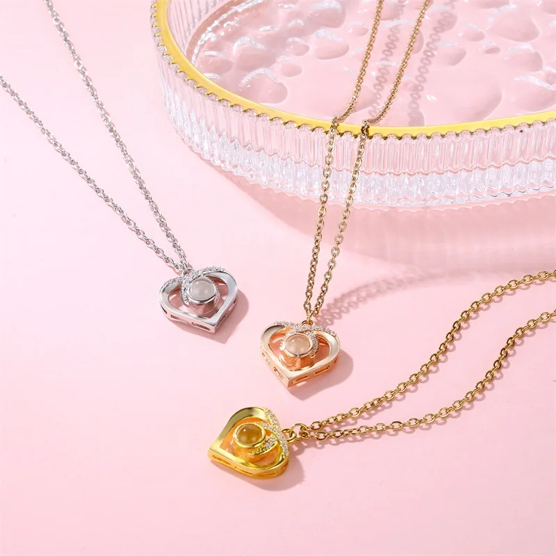 Customized Photo Projection Zircon Heart Pendant Necklace For Lover Jewelry Memory Gift Custom Picture Necklaces
