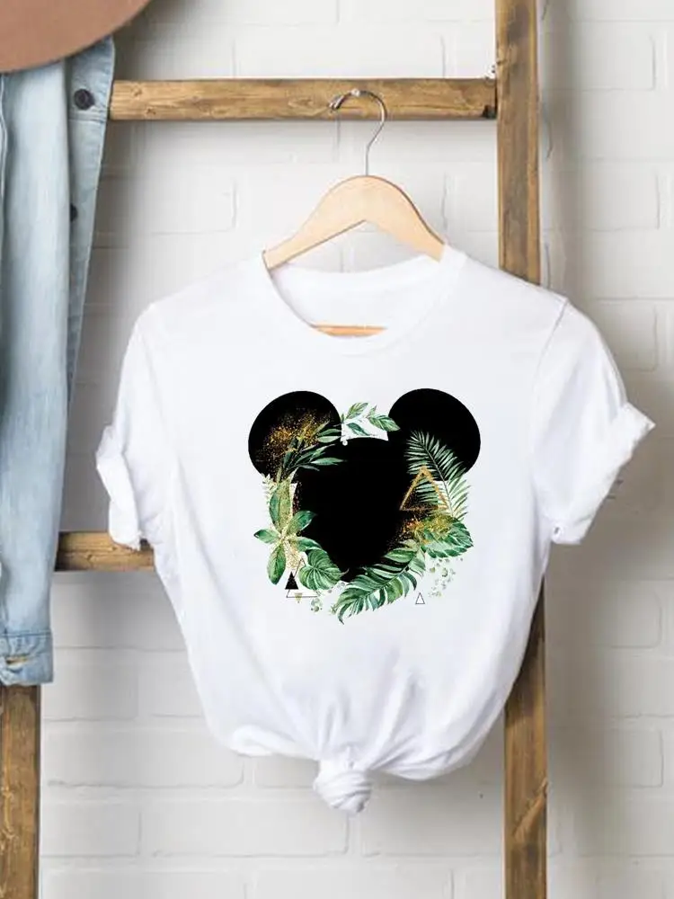 

Женская футболка с коротким рукавом и принтом Микки Мауса