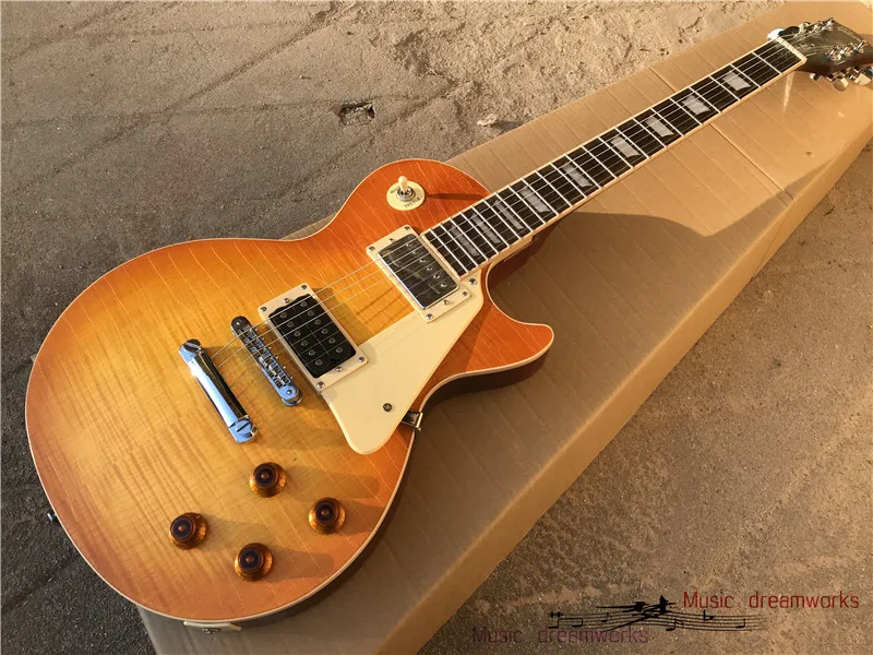 

Heavy Heritage Electric Guitar 1959 LP, Hand Aged, Smoky Tiger Maple Veneer, Chrome Hardware Guitar Kit